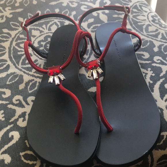Giuseppe Zanotti Red Suede Embellished Sandals NWT - Picture 7 of 7